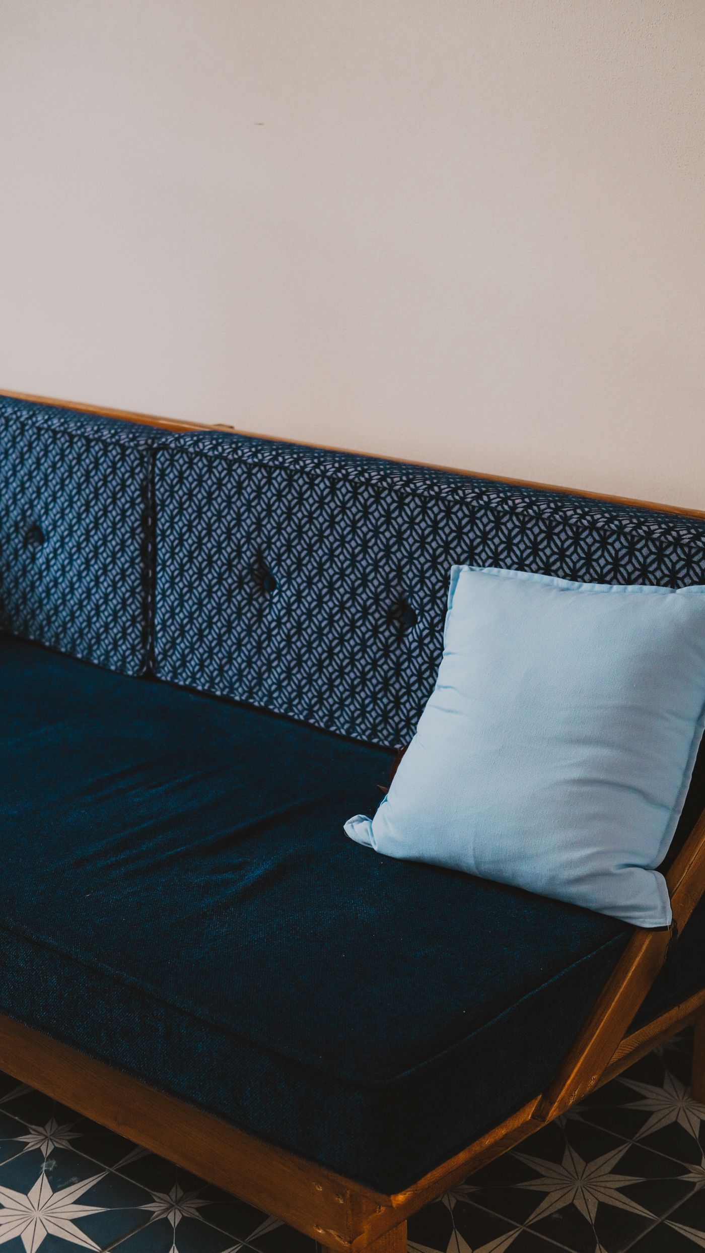Room painted in Hale Navy