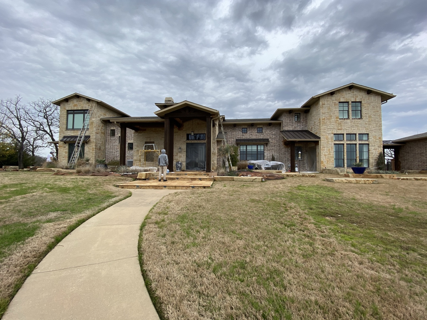 Modern Dallas home exterior painted by Optimized Painting Co.
